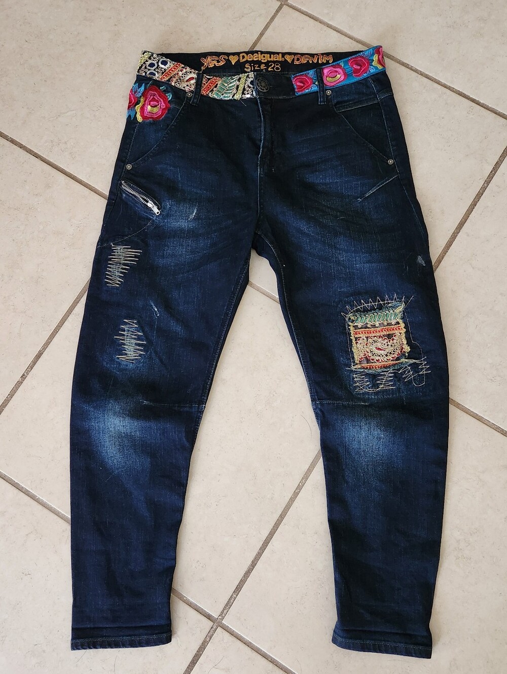 Desigual Embroidered Indian Bright Colorful Barrel Cropped Leg Boho Hippie 28